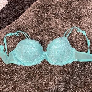 Victoria’s Secret PINK bra